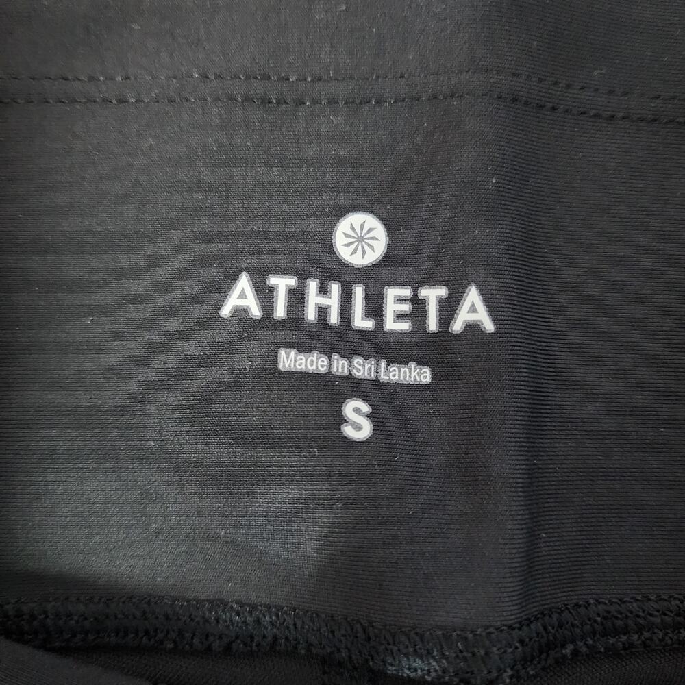 Athleta Crocodile Stealth TruCool High Rise Black Capri Leggings | Women's Small - Picture 10 of 13